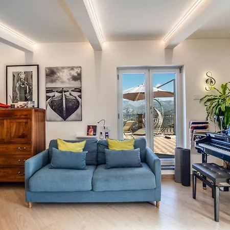 Caruso Private Heated Pool & Sea View Sorrent
