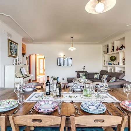 Caruso Private Heated Pool & Sea View Sorrent
